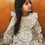Blouse pink flowers print with ruffle