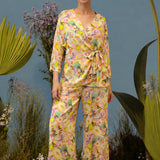 Wrap blouse with all-over print "Flora & Marble"