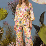 Wrap blouse with all-over print "Flora & Marble"