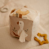 Little Dutch aktivitāšu kubs ´Newborn Naturals´ GRS